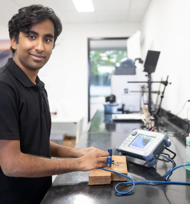 Concrete Coating Testing engineer in lab